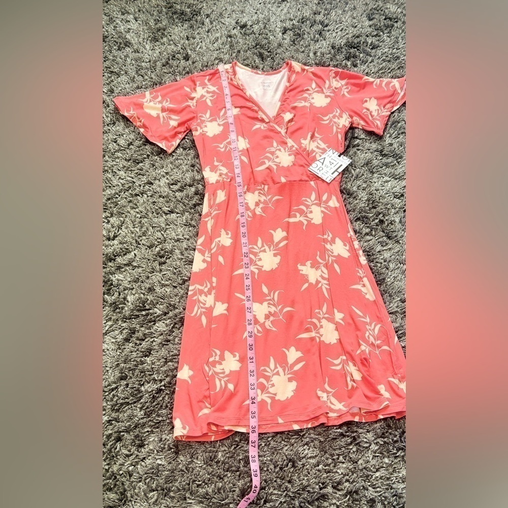 41 Hawthorn Coral Floral Dress - Picture 5 of 7